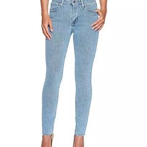 Brand new Levi 721 skinny leg high rise jeans